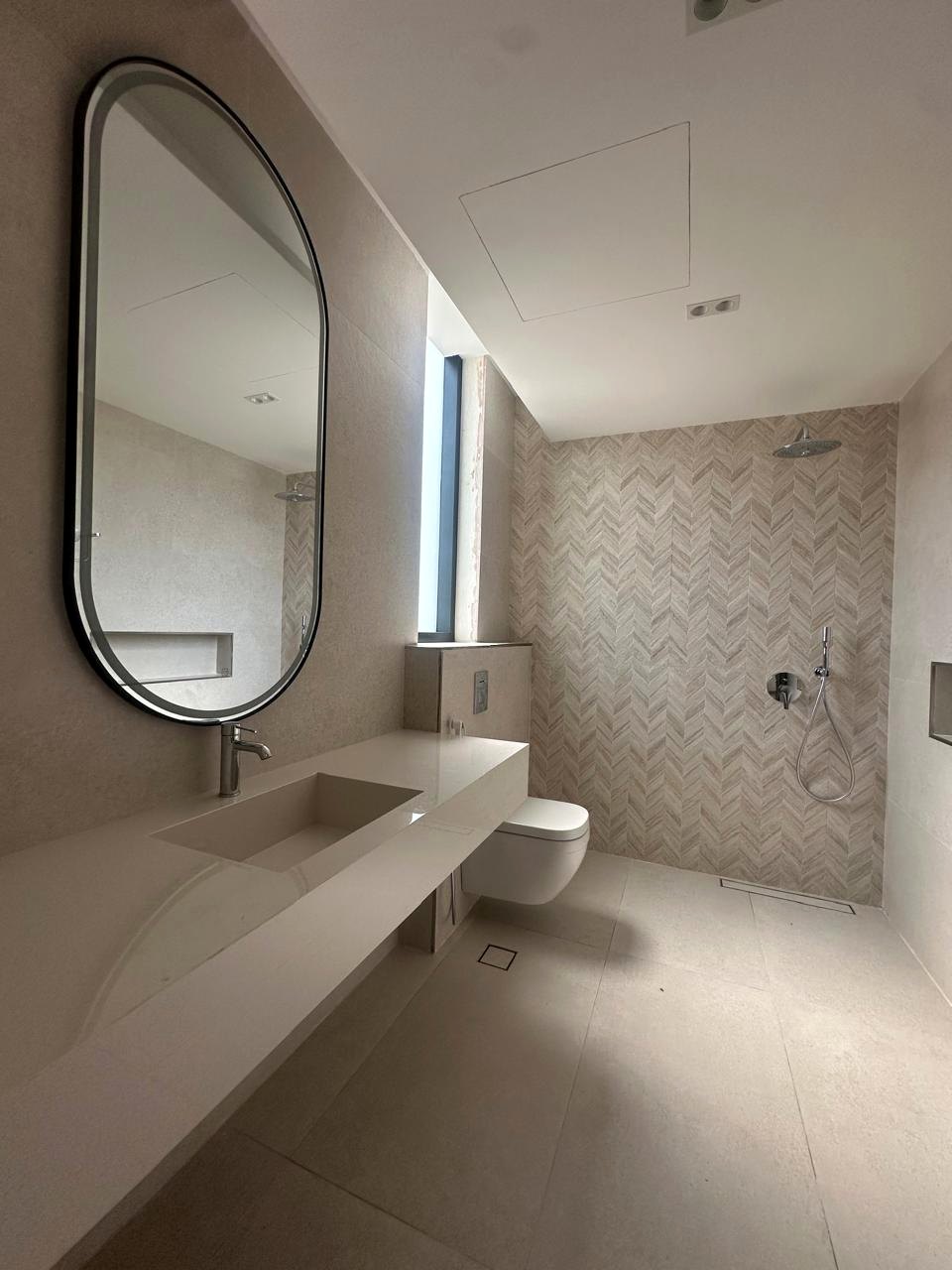 Interior Design & Decoration